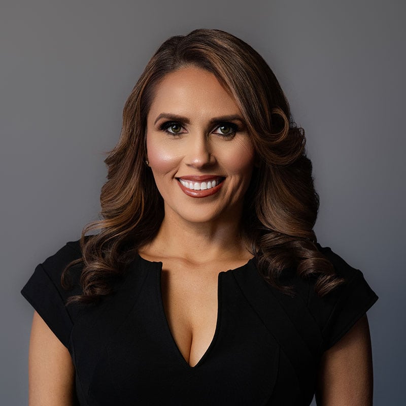 Fotografía de Brenda Gomez O'Dell, abogada en McIntyre Law Firm.