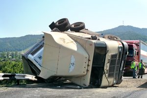 How McIntyre Law Can Help After a Jackknife Accident in Oklahoma City, OK